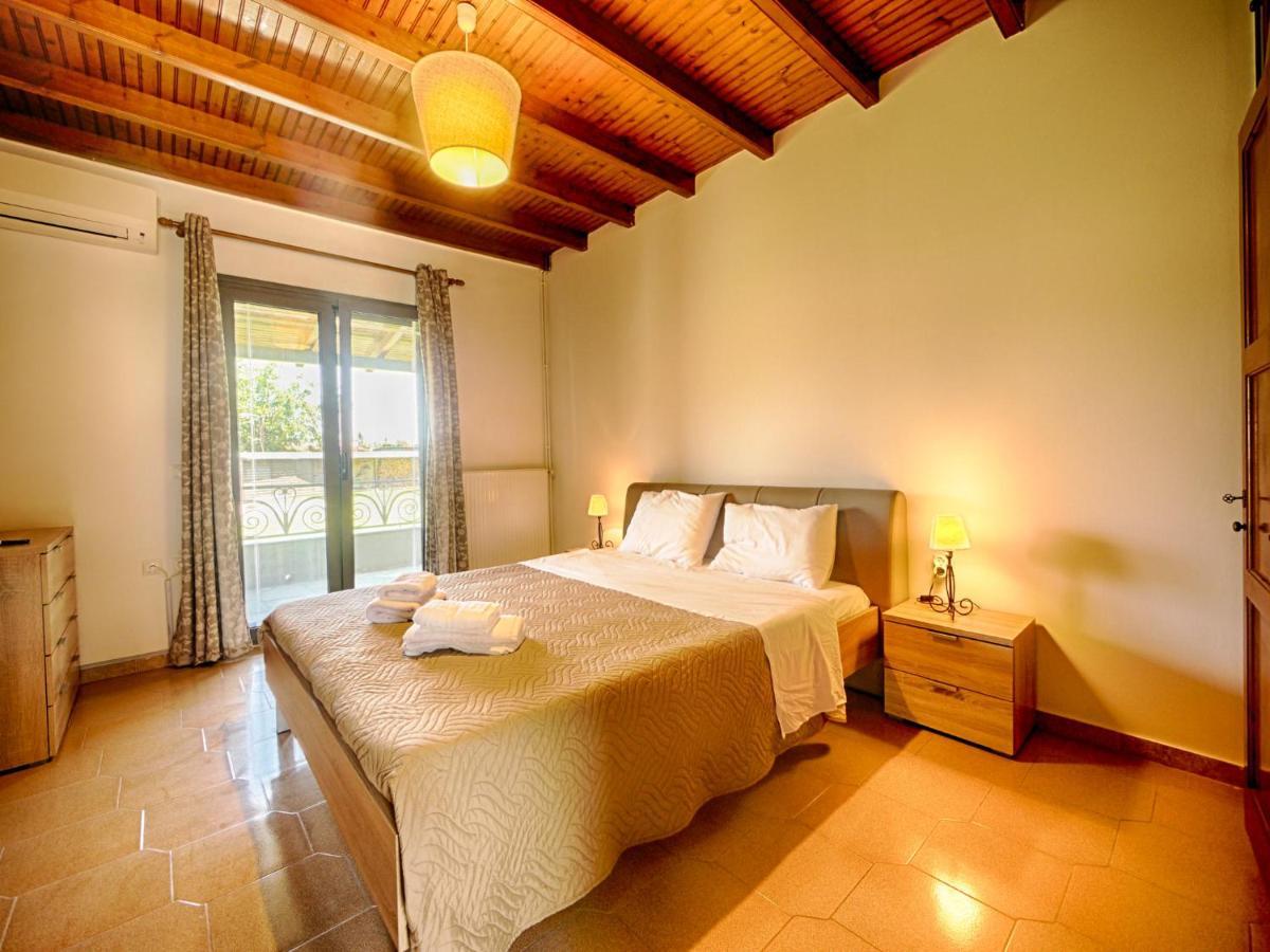 Cozy Family Friendly Apartment With Large Garden Close To Beaches - Dirella Kynopiastai Exterior photo