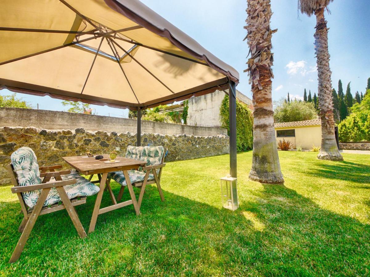 Cozy Family Friendly Apartment With Large Garden Close To Beaches - Dirella Kynopiastai Exterior photo